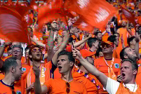 Fans cheer Netherlands team